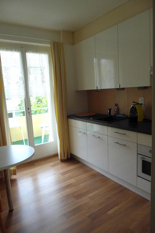 B&B Schlettstadterstrasse Basel Eksteriør billede