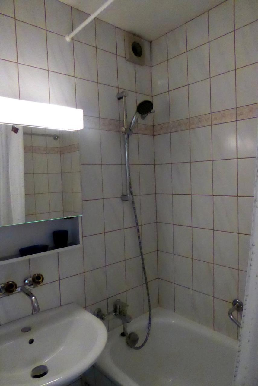 B&B Schlettstadterstrasse Basel Eksteriør billede